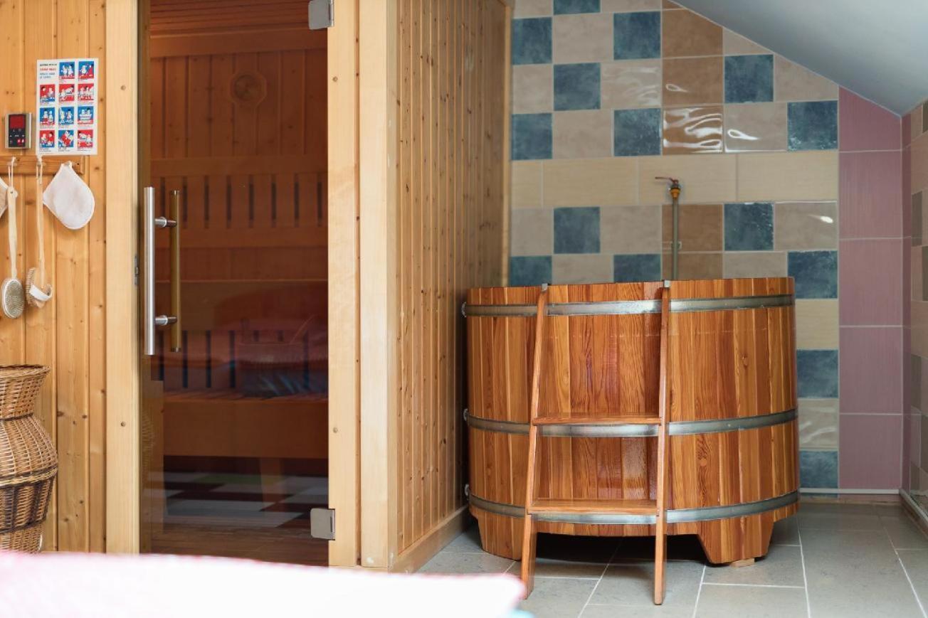 Wellness Club Vila Puclice Exterior foto