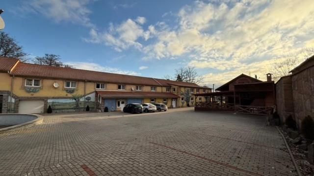 Wellness Club Vila Puclice Exterior foto